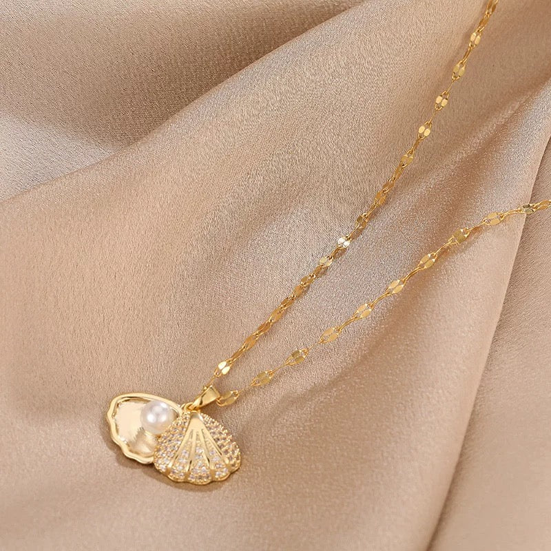 14k seashell pendant necklace