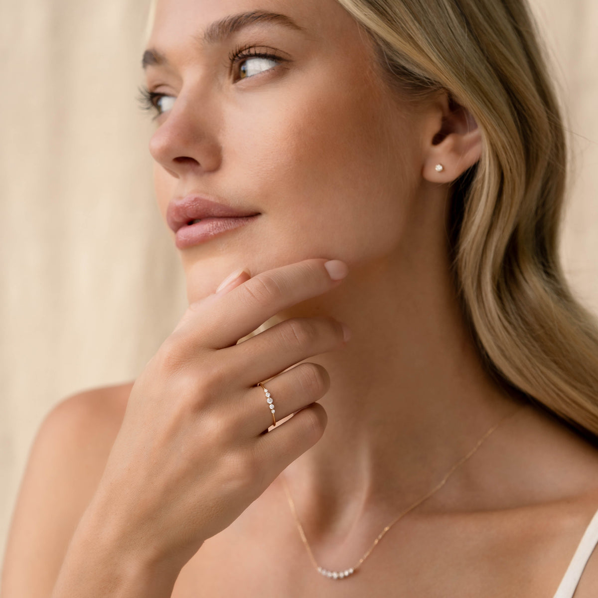 Graduated Diamond Ring 14k Gold - Dahlia