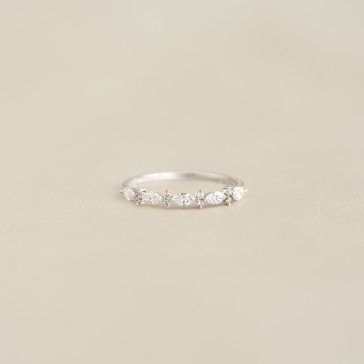 Marquise and Round Diamond Ring White Gold - Aurelia
