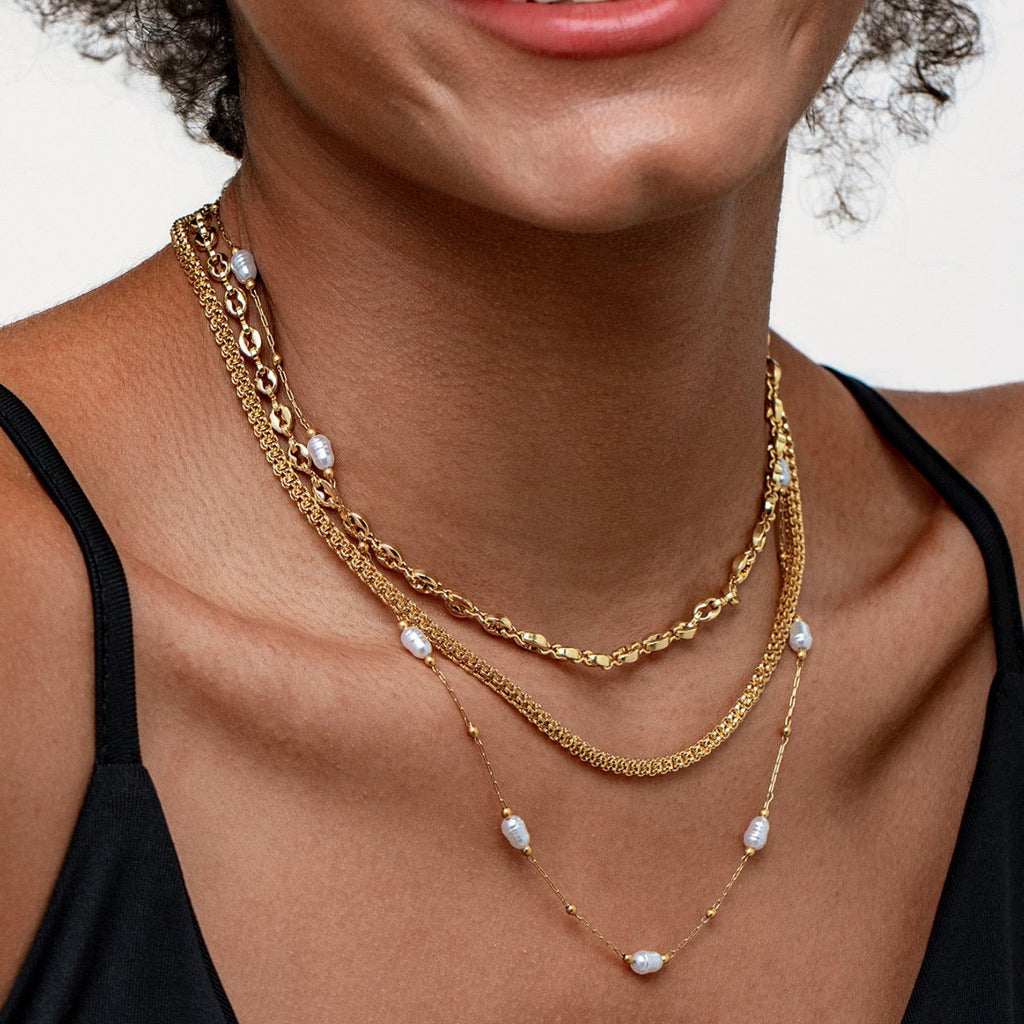 Bohemian metal shell stacked rice bead necklace female ins niche pearl beaded clavicle chain
