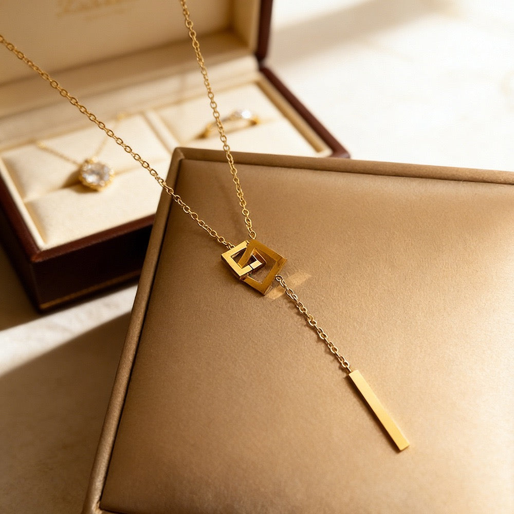 18K Gold Geometric Hollow Square Pendant Necklace, Fashion Versatile Jewelry