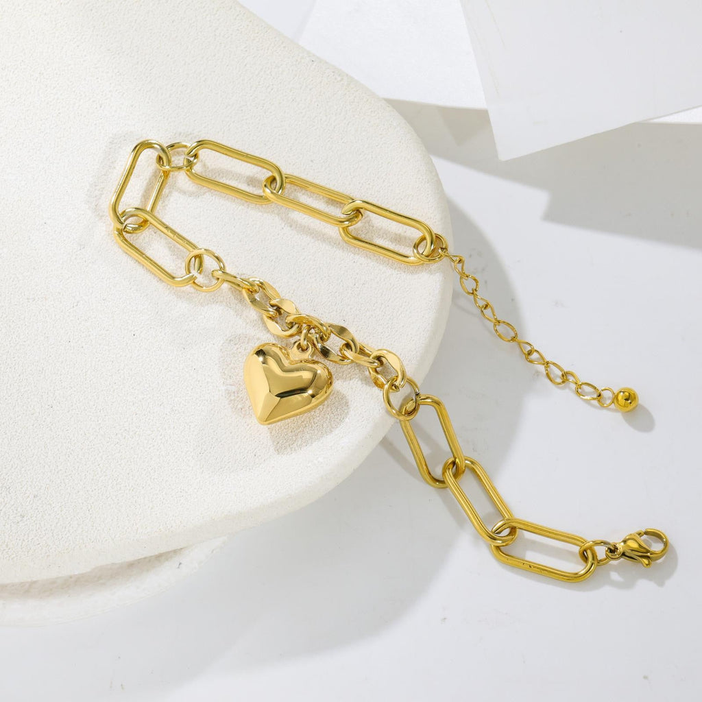 18K Gold Sweet Cool Girl Heart Charm Bracelet
