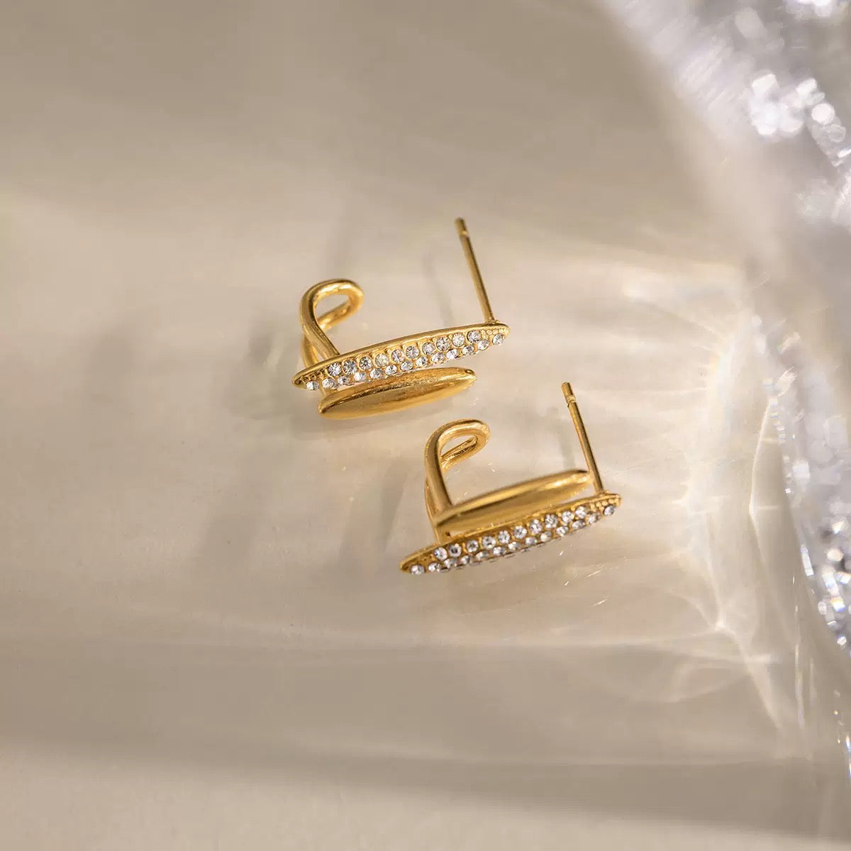 18K Gold Double Layer Diamond Earrings