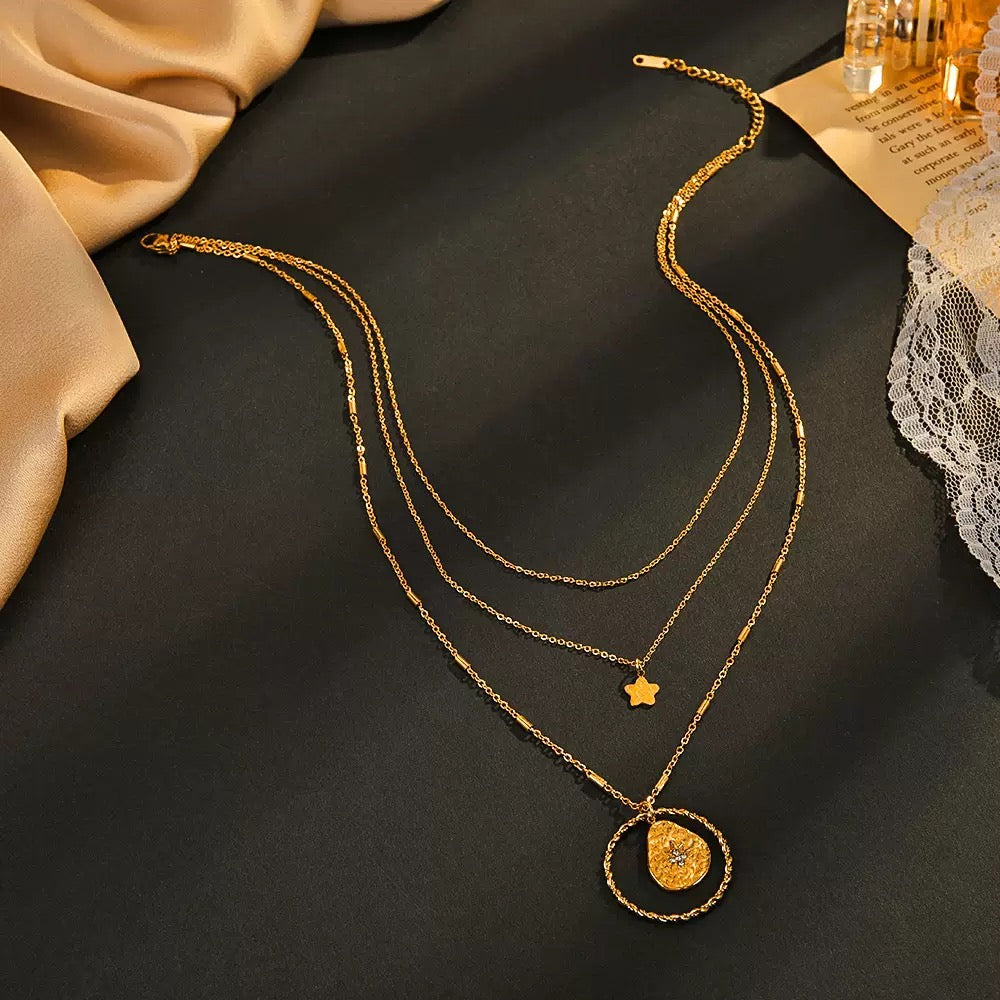 18K Gold Pentagram Round Layered Necklace