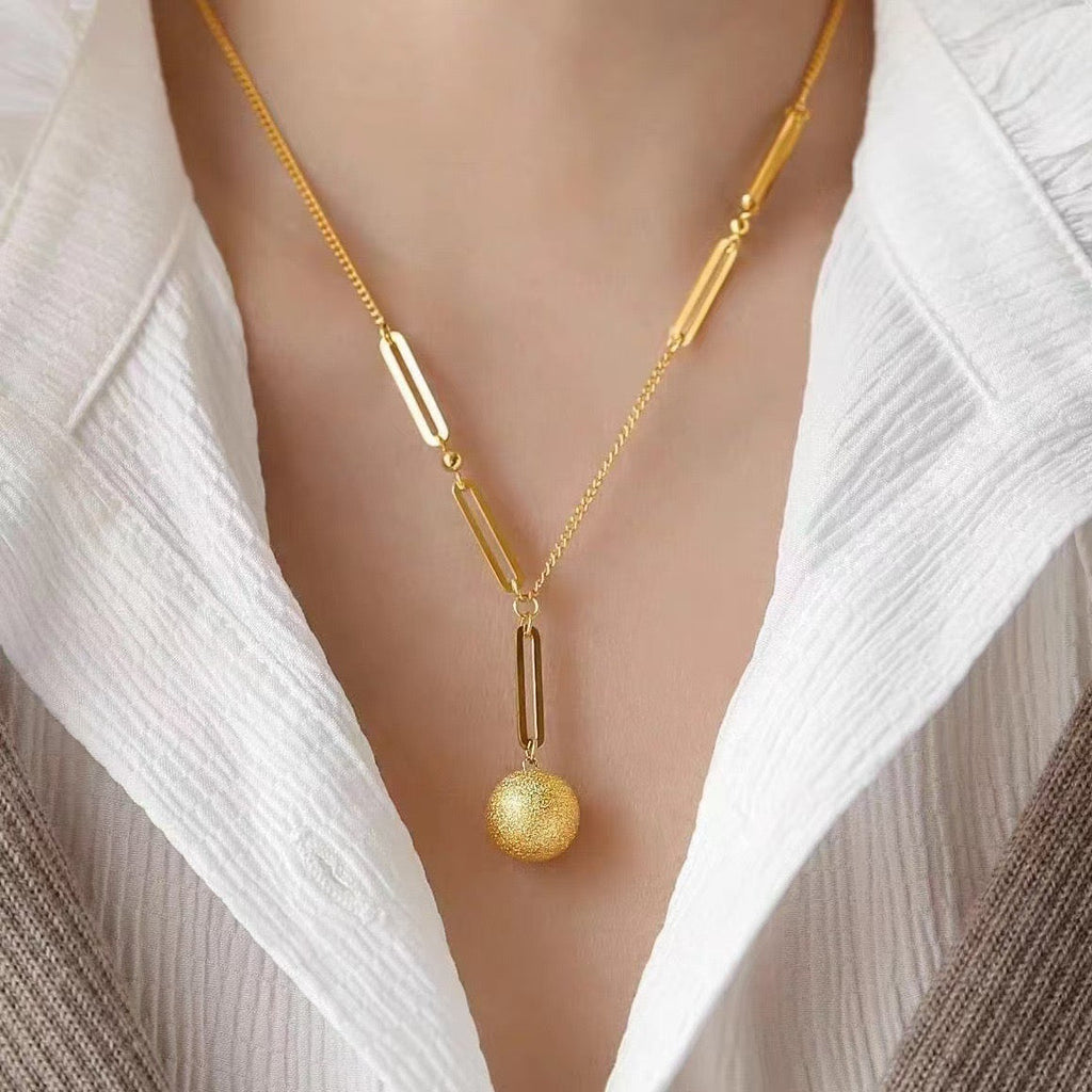 18K Gold Small Ball Clavicle Necklace