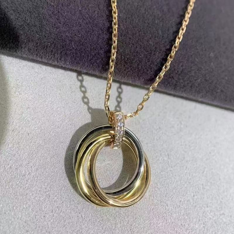 Interlocking Triple Circle Gold Chain