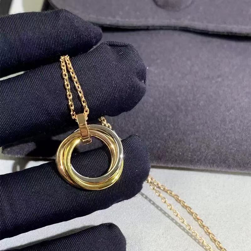 Interlocking Triple Circle Gold Chain