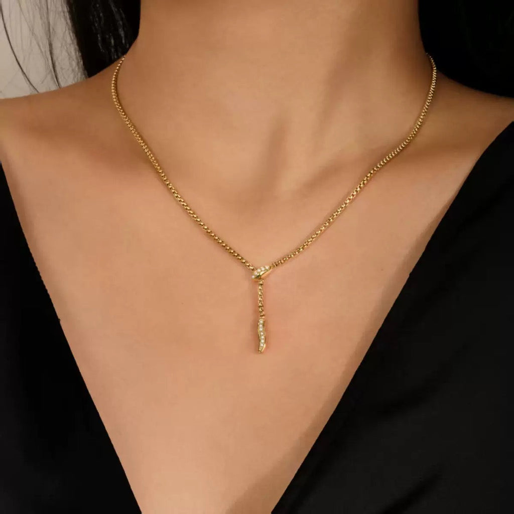 18K Gold Snake Shape Clavicle Necklace, Niche Fashion Jewelry