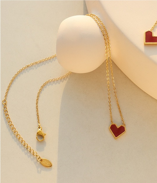 Vintage Heart Clavicle Necklace 18K Gold, French Chic INS Elegant Design
