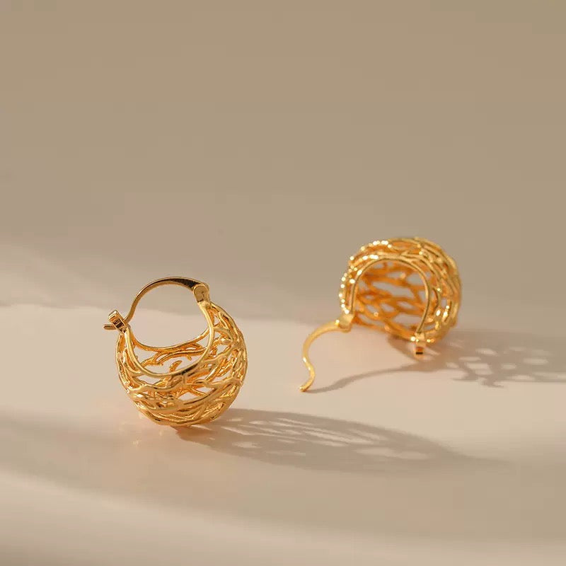 French Semi-Circle Birdcage Ear Cuff, 18K Gold Niche Geometric Style