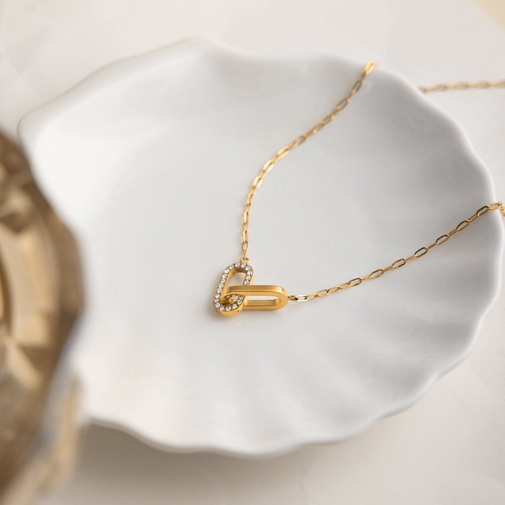 18K Gold Interlocking Geometric Luxury Necklace