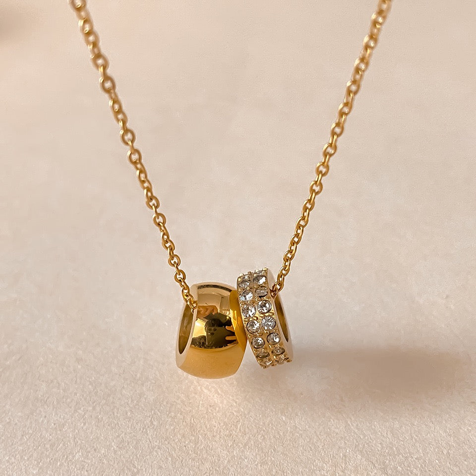 14K Gold Rhinestone Inlaid Narrow Band Ring & Wide Circle Double Pendant Versatile Necklace
