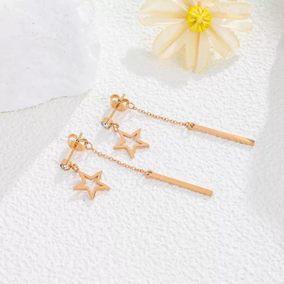 18K Rose Gold Niche Minimalist Long Star Drop Earrings