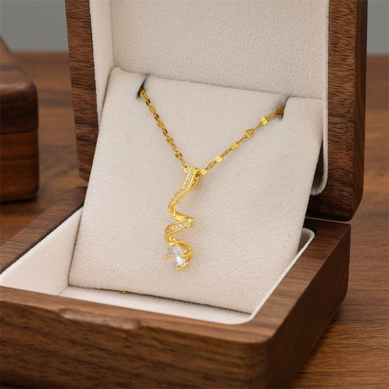18K Gold Geometric Rotating Necklace, Light Luxury Minimalist Clavicle Chain