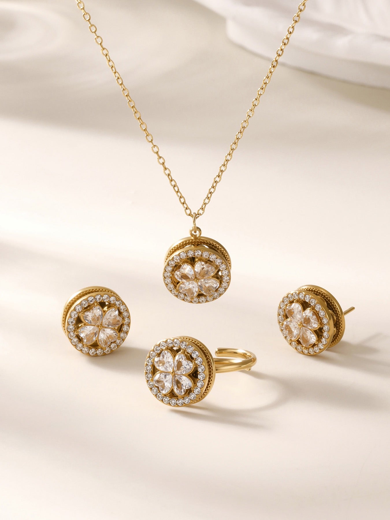 18K Gold Rotatable 5A Zircon Flower Jewelry Set, Necklace Earrings Ring Niche Elegant Set