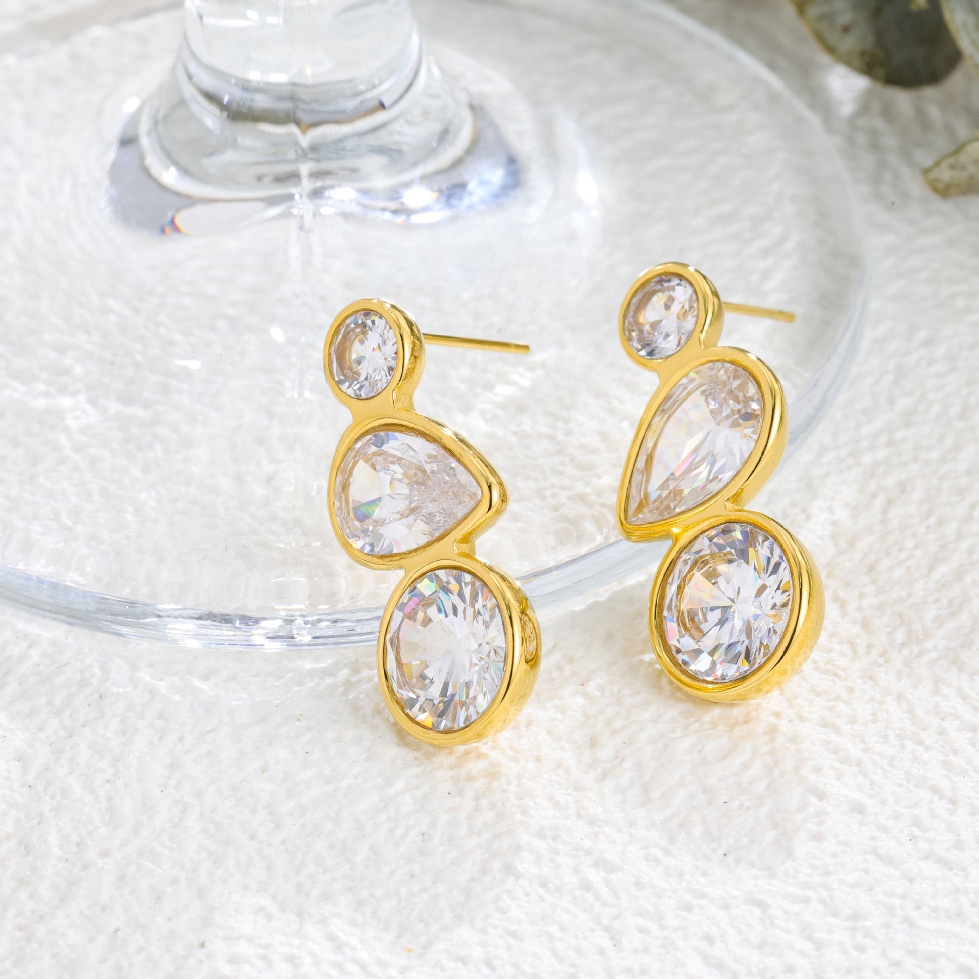 18K Gold Vintage Three CZ Stud Earrings