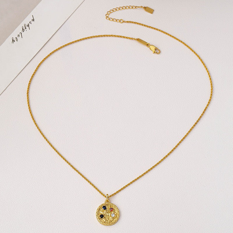 18K Gold Color Zircon Flower Pendant Necklace