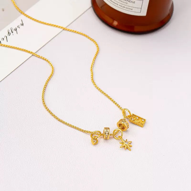 18K Gold Vintage Sunflower Star Pendant Necklace