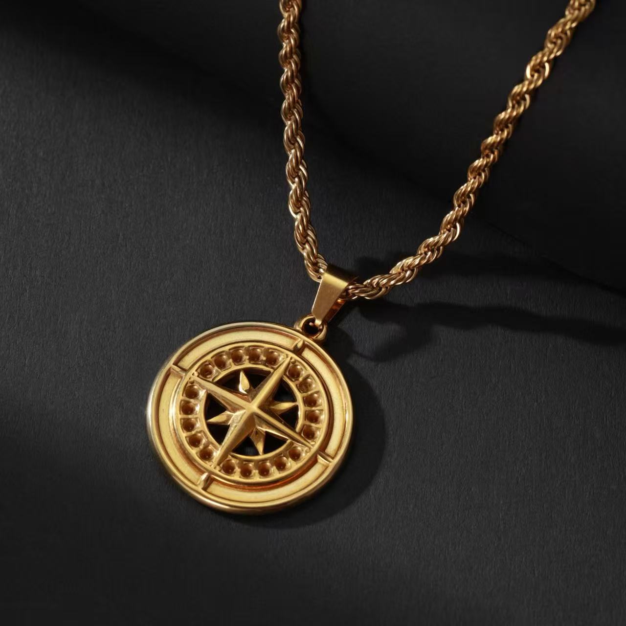 18K Gold Compass Minimalist Luxury Necklace