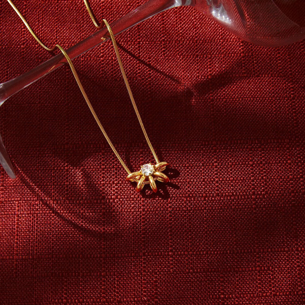 18K Gold Classic Zircon Minimalist Designer Necklace