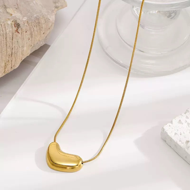 14K Gold Heart Pendant Adjustable Choker