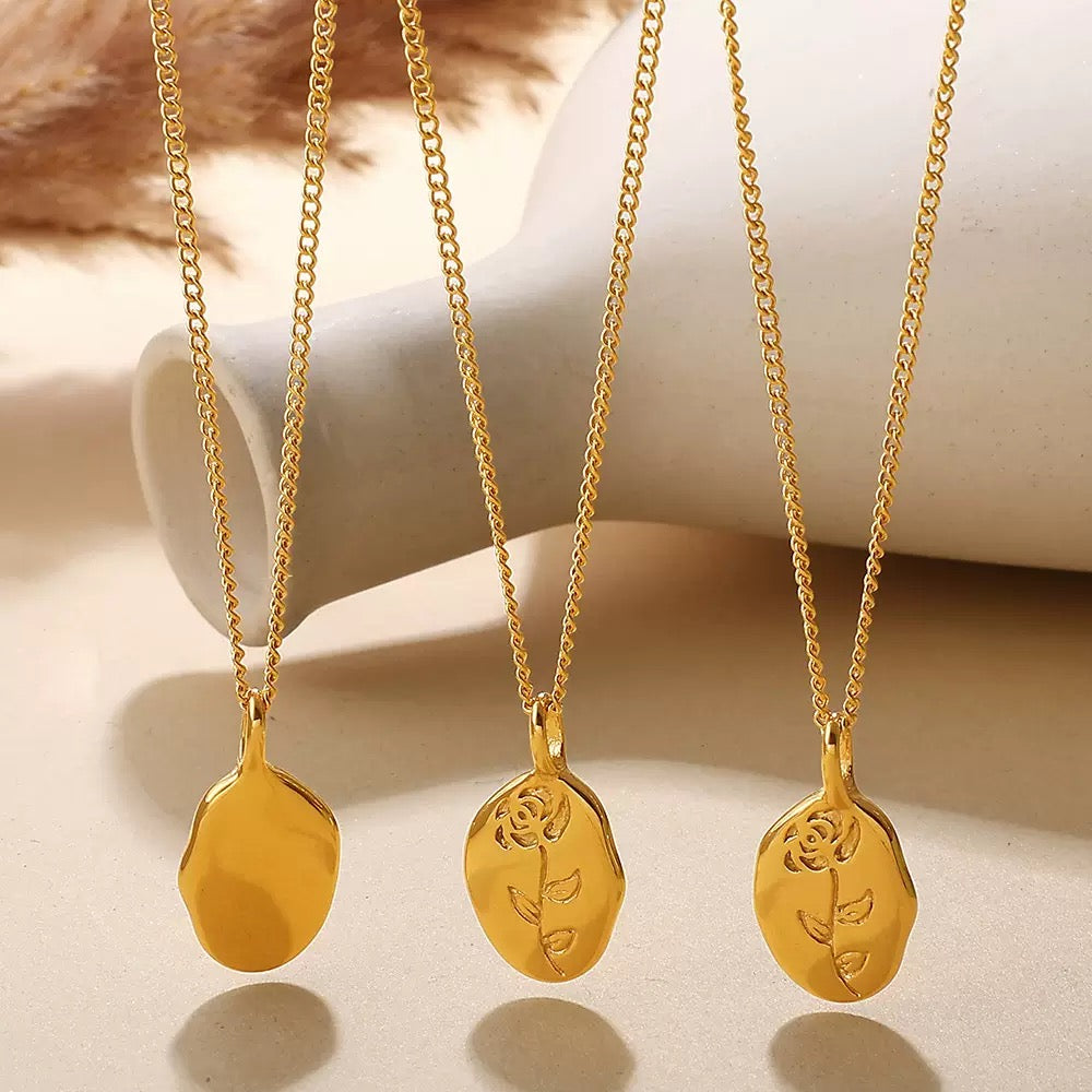 14K Gold Rose Irregular Pendant Choker