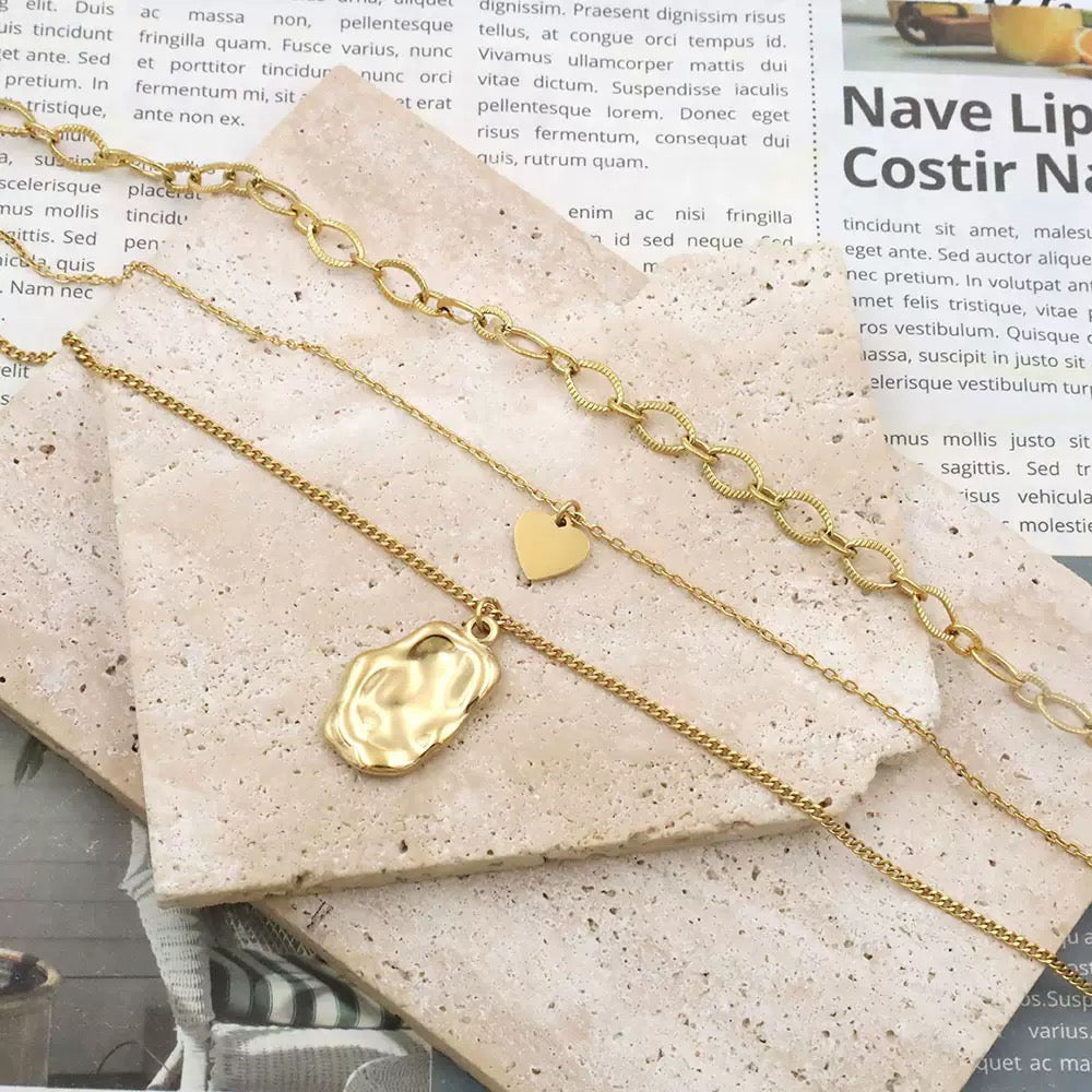 18K Gold Irregular Pendant Three-Layer Layered Choker