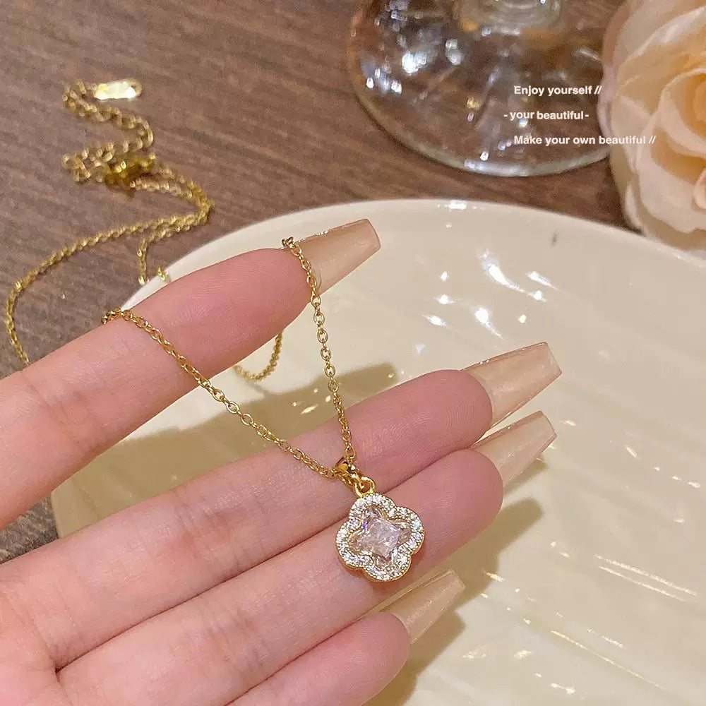 14K Gold Four-Leaf Zircon Choker Necklace