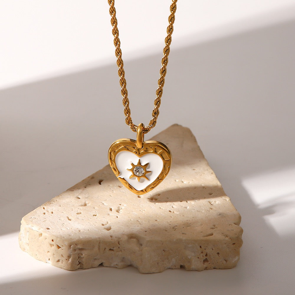 14K Gold Vintage Braided Heart Necklace