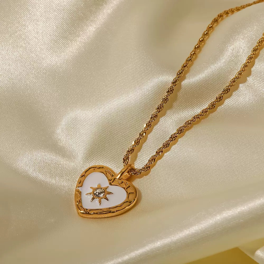 14K Gold Vintage Braided Heart Necklace