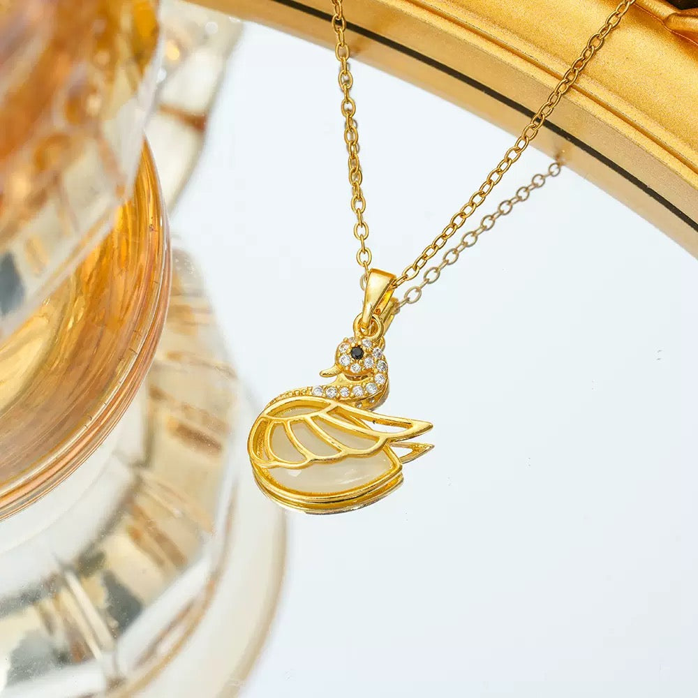 14k Gold Cat’s Eye Swan Choker Necklace