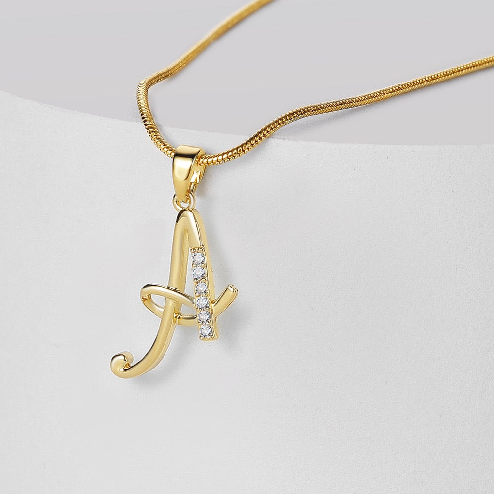 18K Gold Diamond Pendant Necklace
