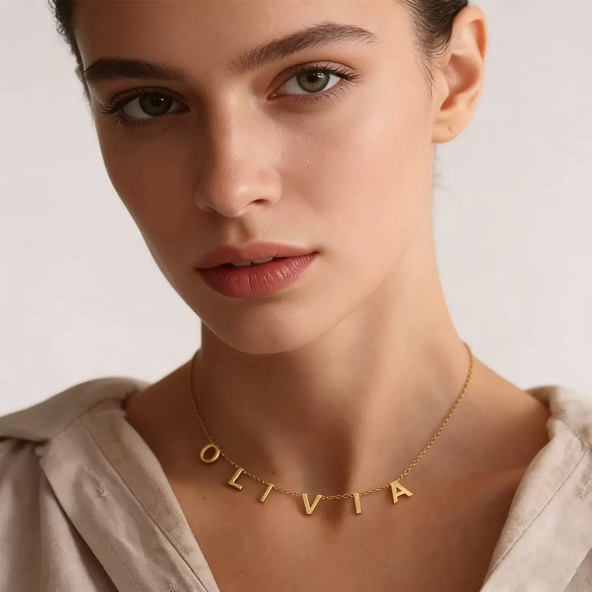 18k Gold Collarbone Chain Custom Letter Pendant