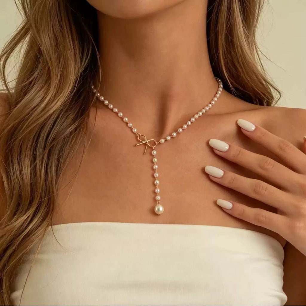 14k Gold Tassel Bow Pearl Necklace