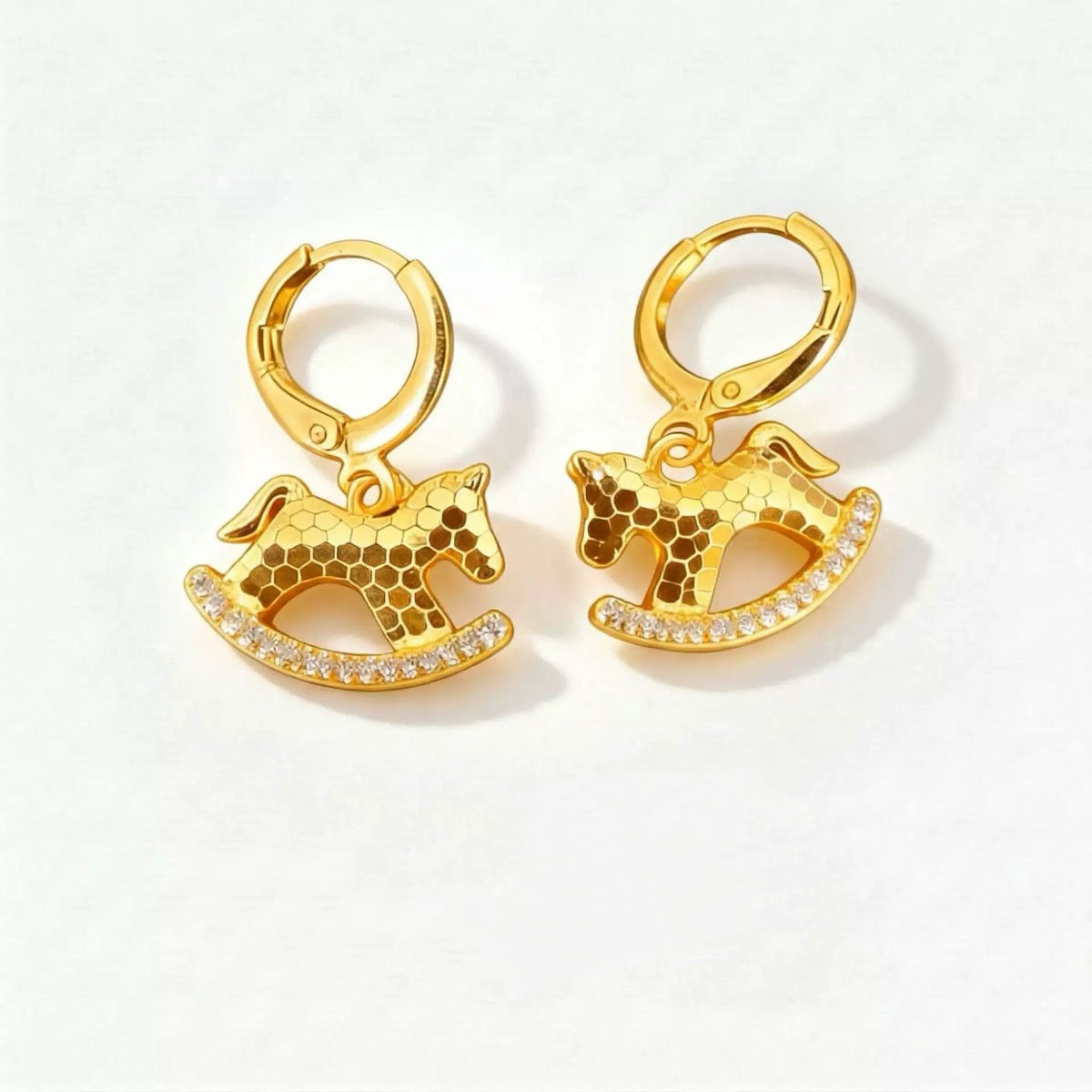 14k Gold Crushed Ice Pony Pendant Earring Stud