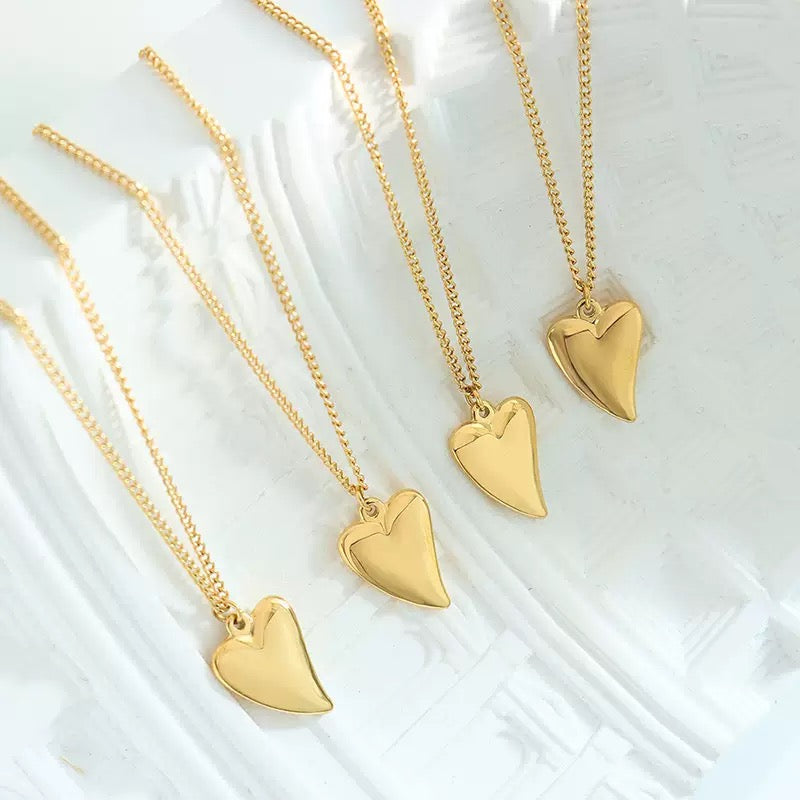 18k Gold Guardian Sweetheart Collarbone Chain
