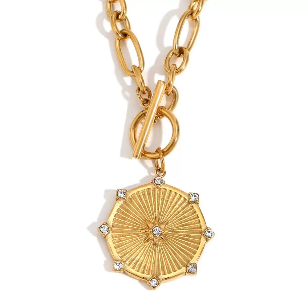 18K Gold Eight-Point Star Diamond Disc Pendant Necklace