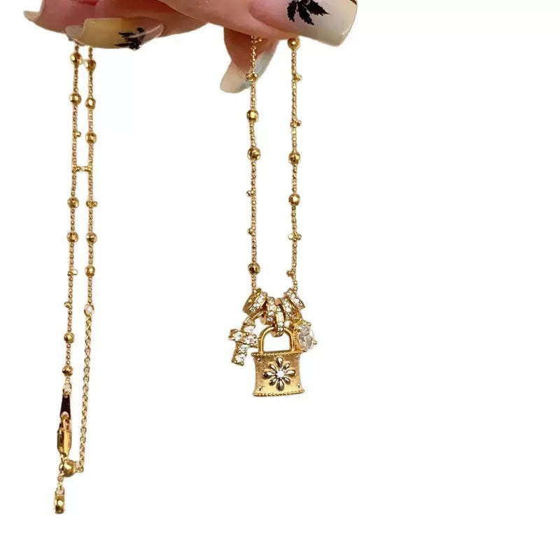 14K Gold Cross Pendant Necklace with Clasp for Women