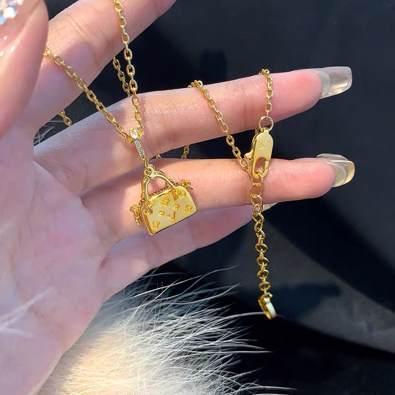 14K Gold Handbag Pendant Necklace
