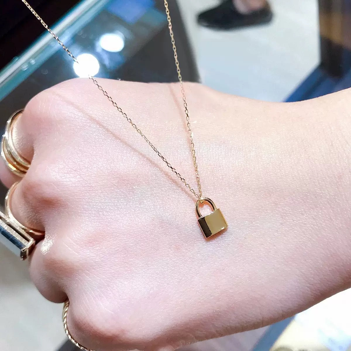 14K Gold Small Lock Pendant Necklace