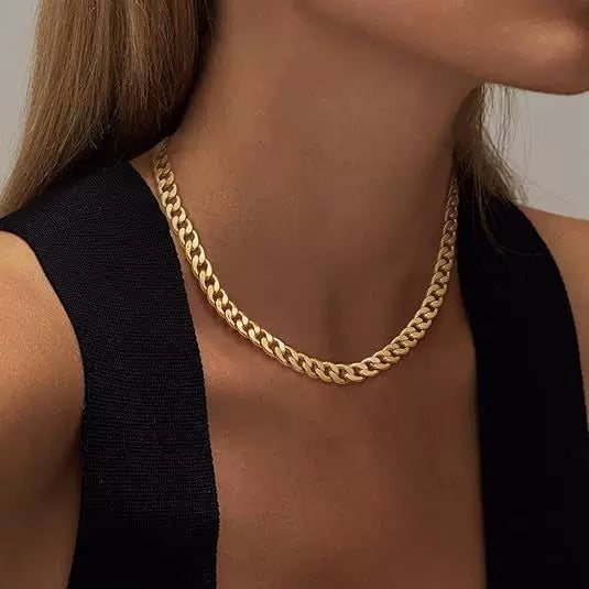 Lucjewelry Signature Piece: "Old Money" Style Unisex Collarbone Chain – "Strike It Rich" Gold Necklace