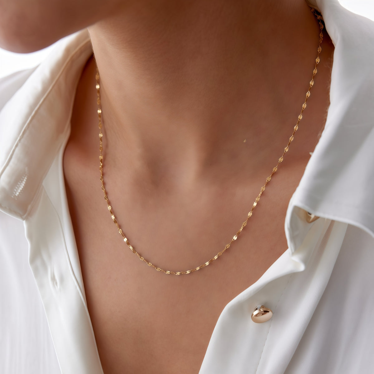 14K Gold Petal Chain Necklace – Everyday Elegance