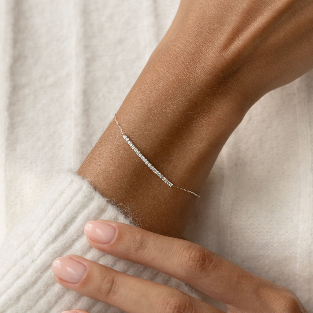 Diamond Curved Bar Bracelet White Gold - Vivienne