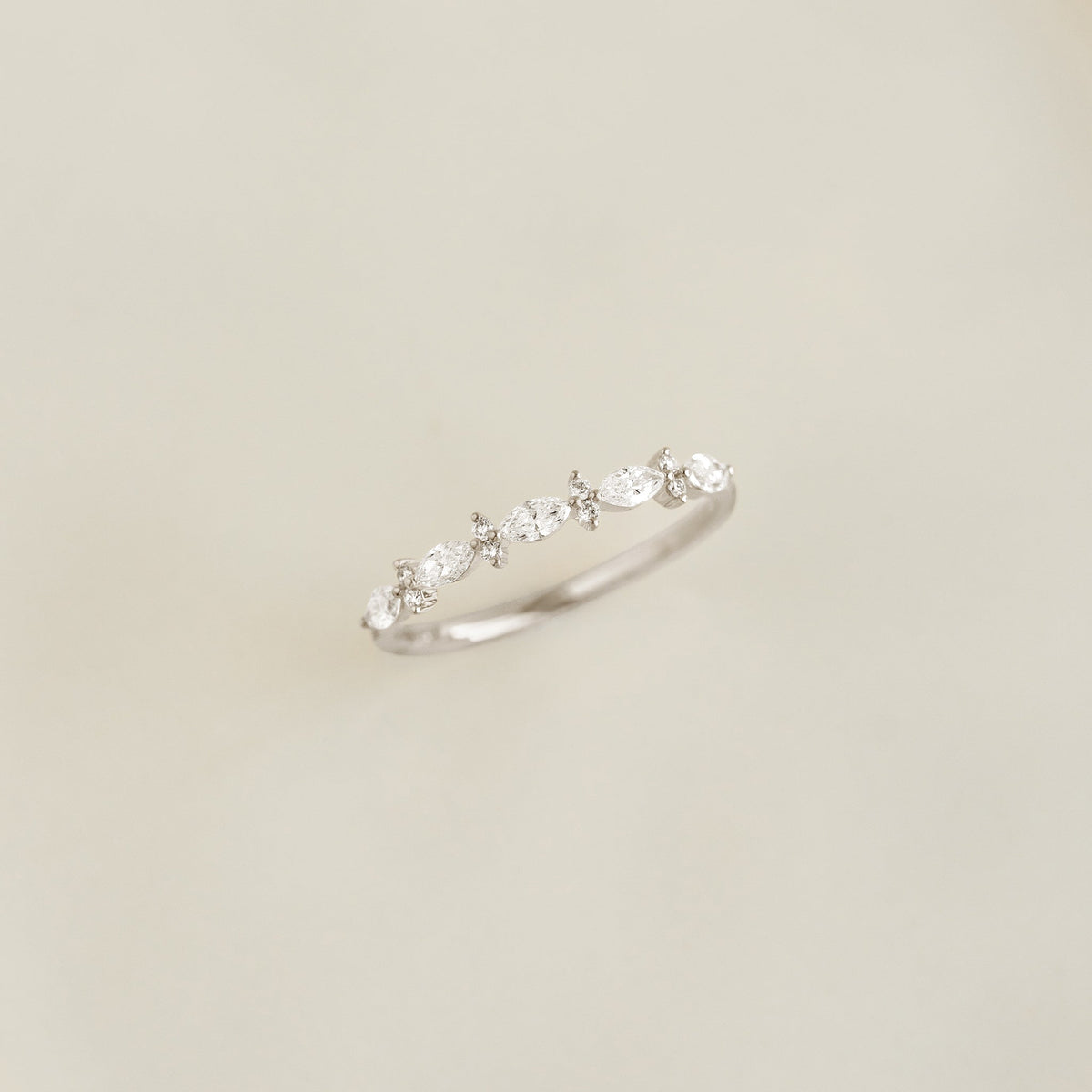 Marquise and Round Diamond Ring White Gold - Aurelia