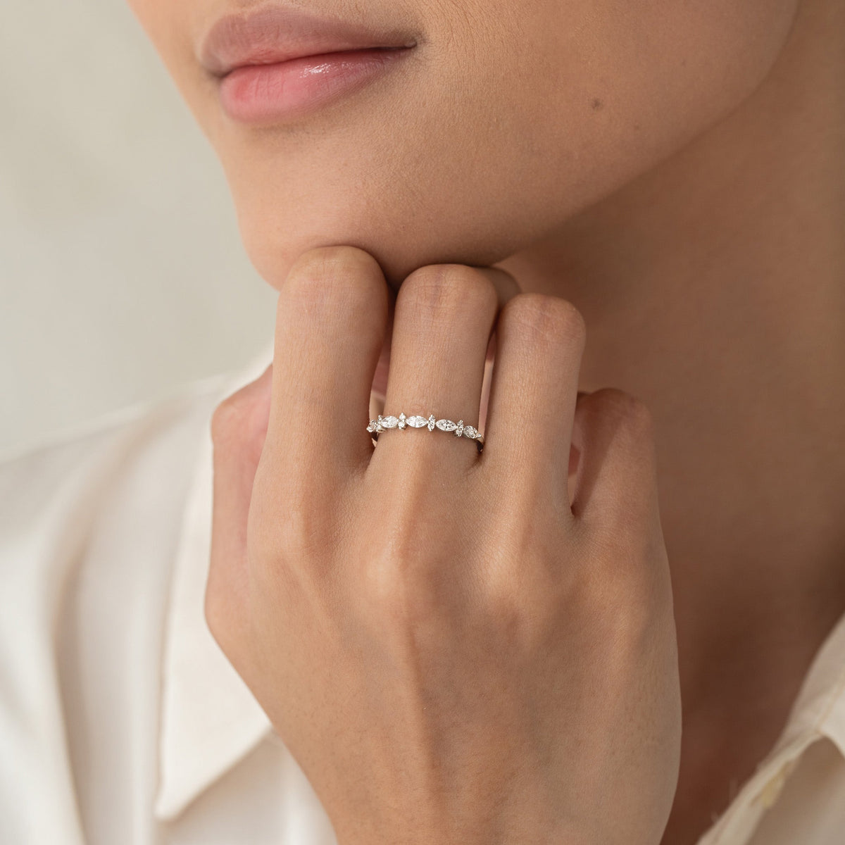 Marquise and Round Diamond Ring White Gold - Aurelia